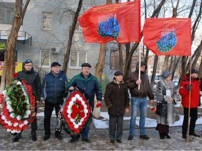 25 декабря в церкви Святого Александра Невского г. Астрахани прошёл траурный молебен в честь павших героев той необъявленной войны... 25 декабря в церкви Святого Александра Невского г. Астрахани прошёл траурный молебен в честь павших героев той необъявленной войны...