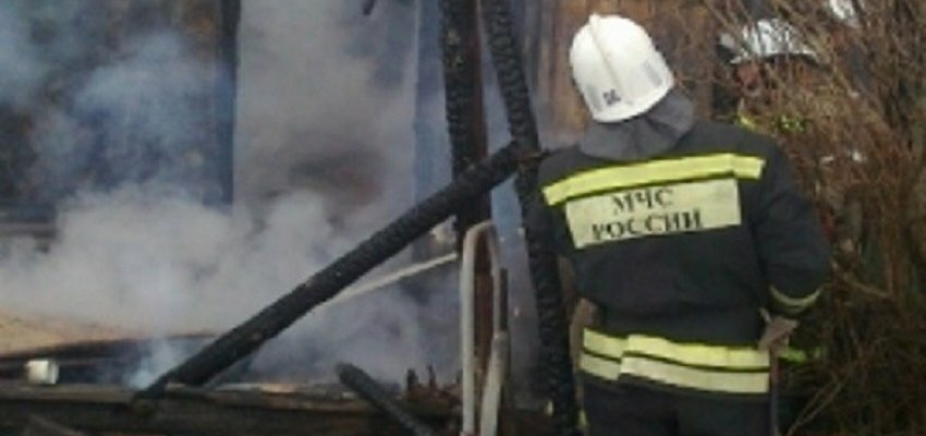 Неосторожное обращение с огнем привело к пожарам под Астраханью